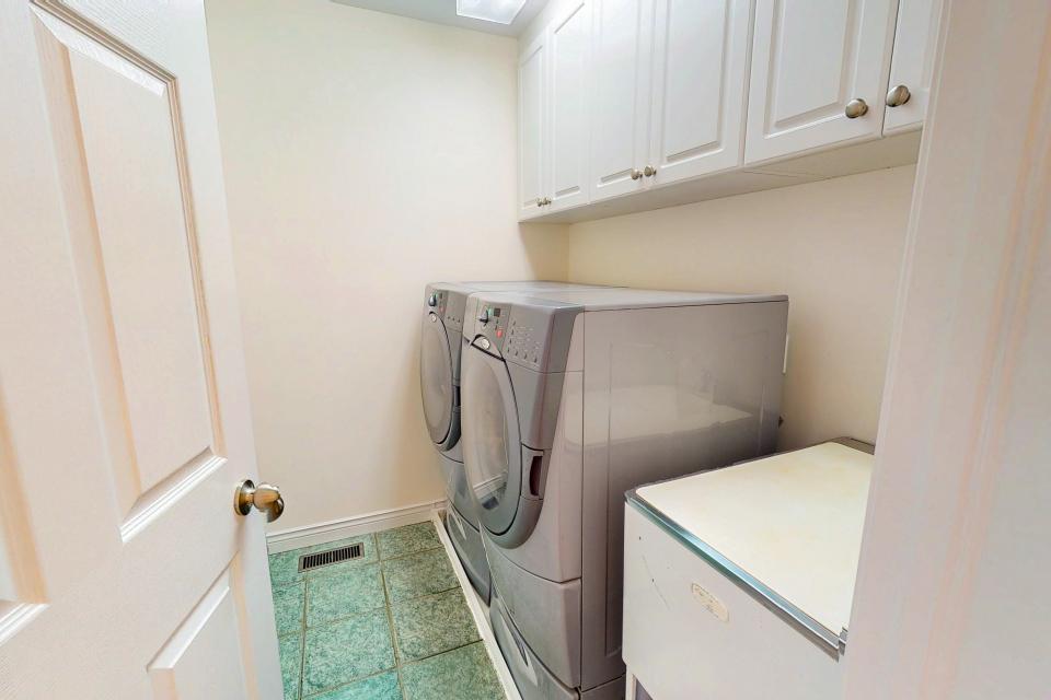 Monterra Cottage Image 2