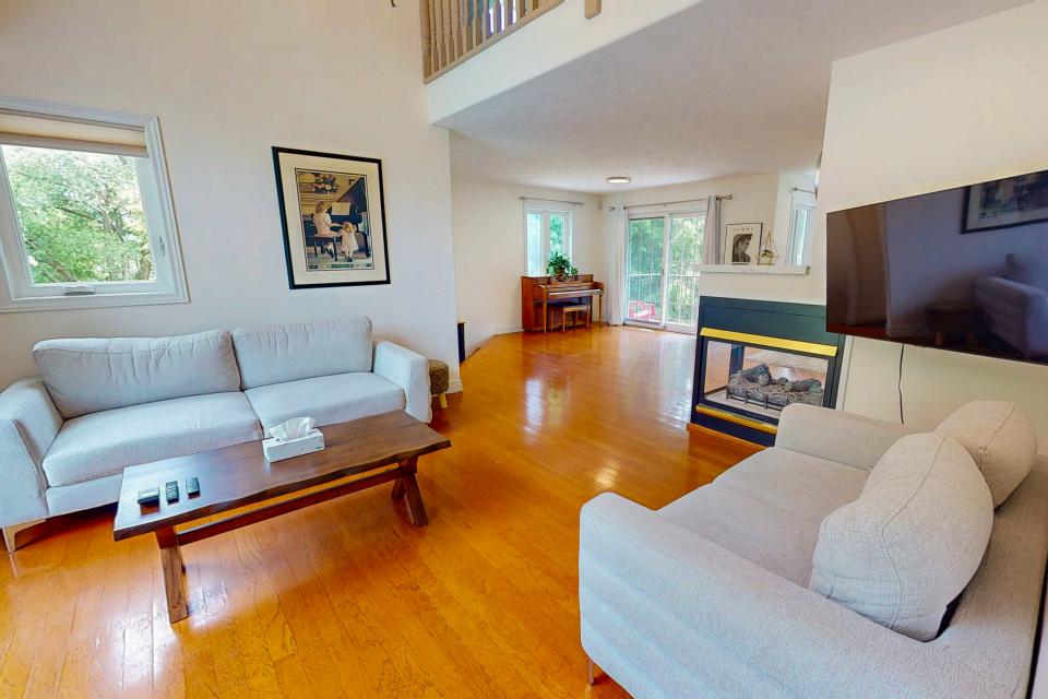 Monterra Cottage Image 8