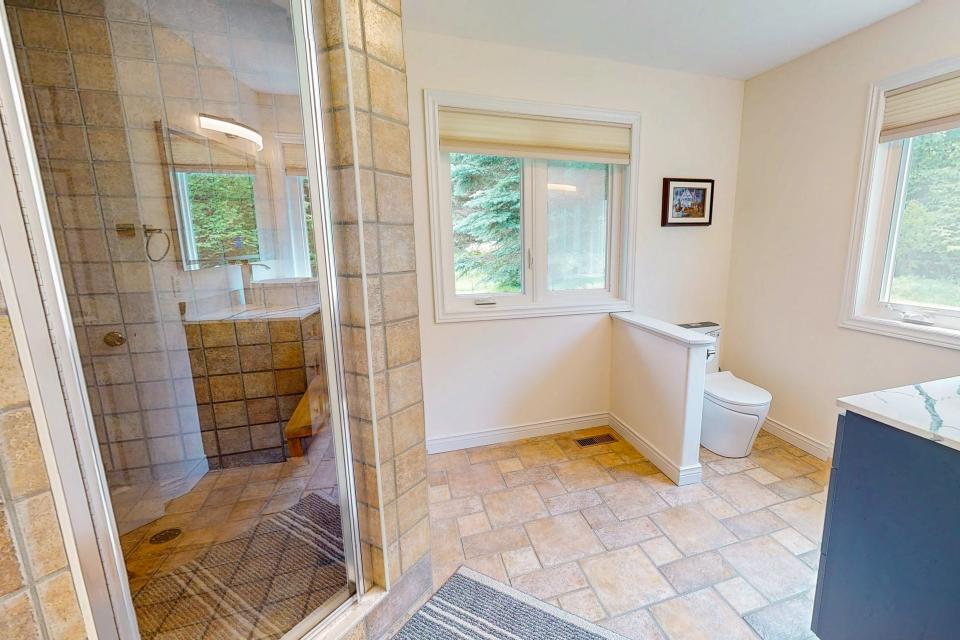 Monterra Cottage Image 22